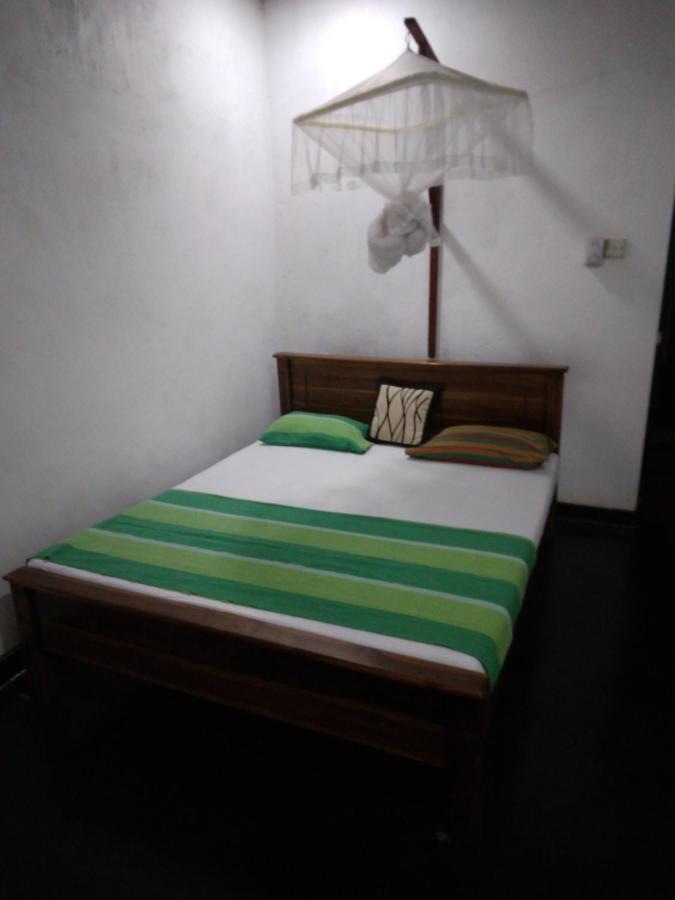 Lake House Homestay Anuradhapura Εξωτερικό φωτογραφία