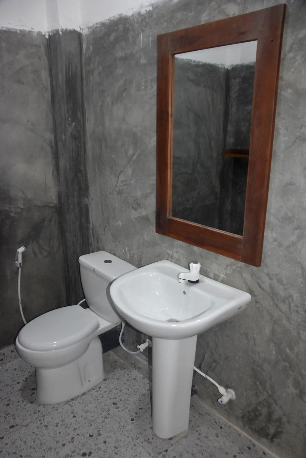 Lake House Homestay Anuradhapura Εξωτερικό φωτογραφία