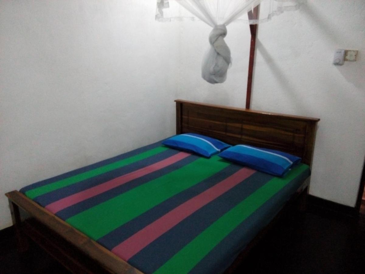 Lake House Homestay Anuradhapura Εξωτερικό φωτογραφία