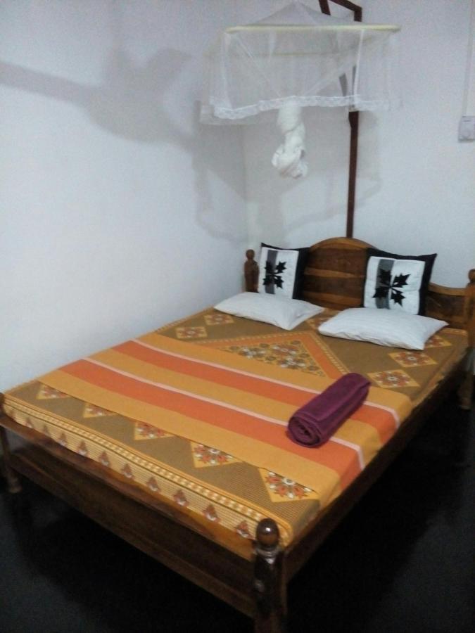Lake House Homestay Anuradhapura Εξωτερικό φωτογραφία